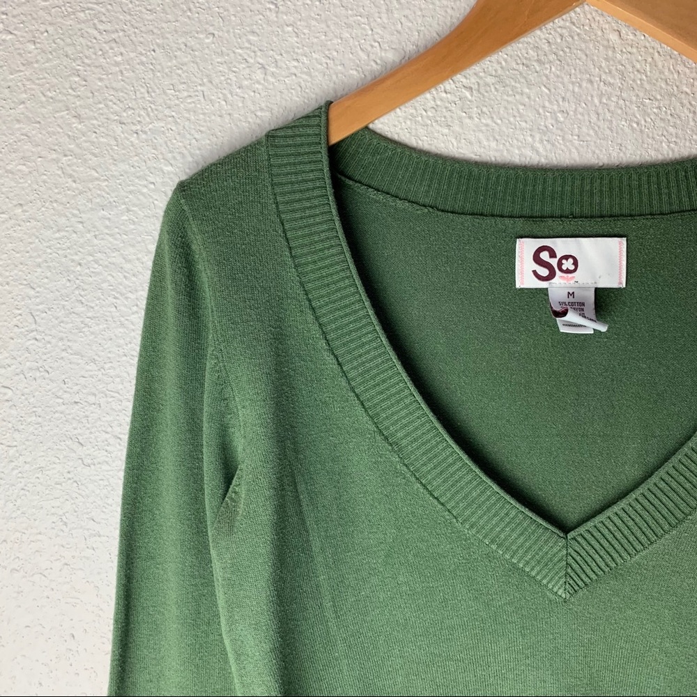 SO v-neck army green Sweater knit fitted Ribbed waist crop length Sz Xs-M Y2K - Picture 2 of 11